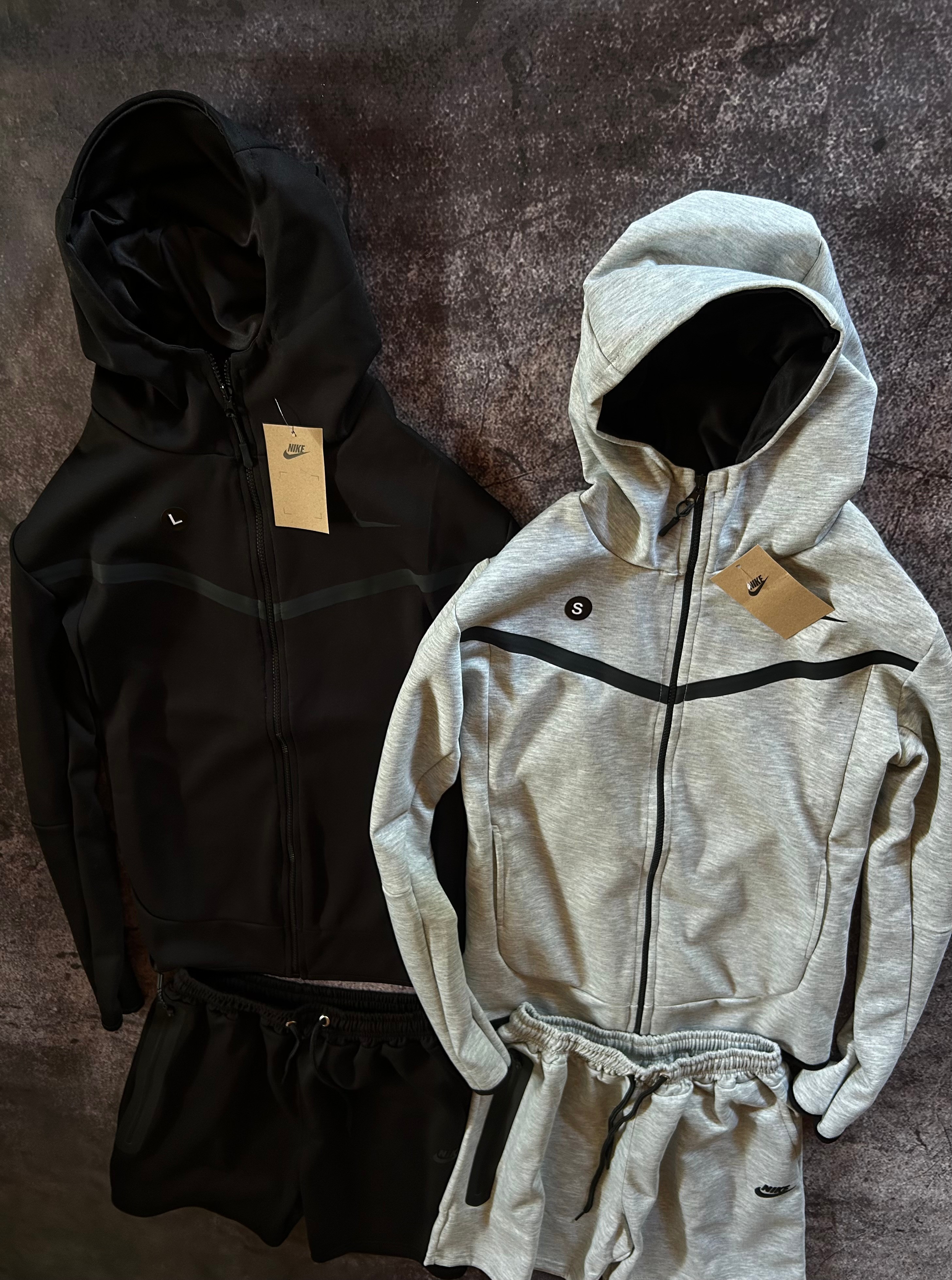 CONJUNTO TECH| SHORT Y CAMPERA